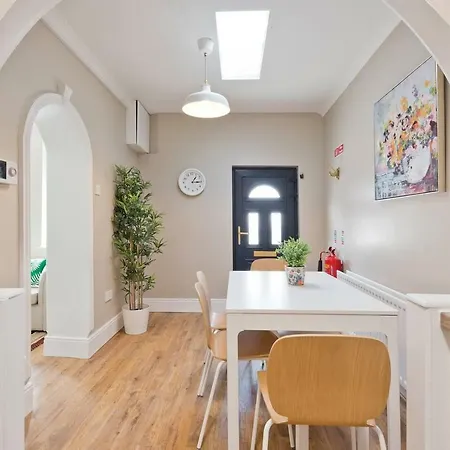 Newly Renovated, Compact, 3 Bedroom House Near Temple Bar Casa vacanze *