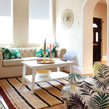 Newly Renovated, Compact, 3 Bedroom House Near Temple Bar Casa vacanze