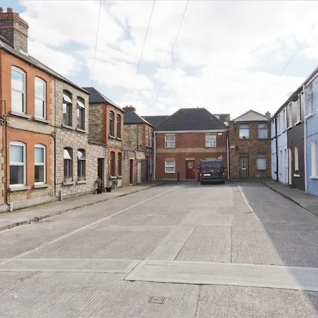 Newly Renovated, Compact, 3 Bedroom House Near Temple Bar Dublino